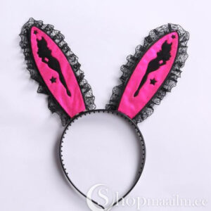 Peavõru kõrvadega Bad girl ears