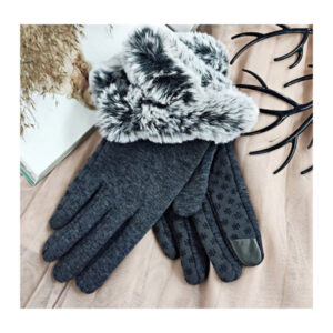 Kindad Glam gloves touches
