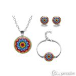 Kaelakee ripatsiga, kõrvarõngad, käevõru Jewelry set flower