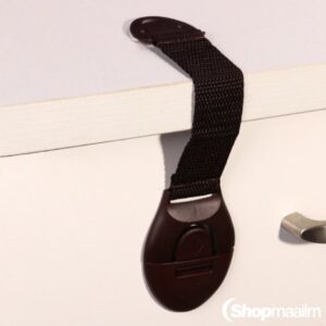 Universaalne laste turvalukk Lock black