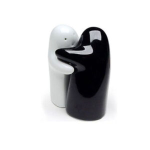 Soola ja pipratopsid Sprite salt shakers in love