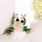 Pross Frog brooch