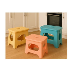 Saliekams plastmasas taburete – izturīgs un praktisks palīgs virtuvei un mājai