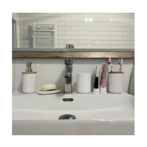 Vannitoa tarvikute komplekt Ruhhy – valge, 6-osaline